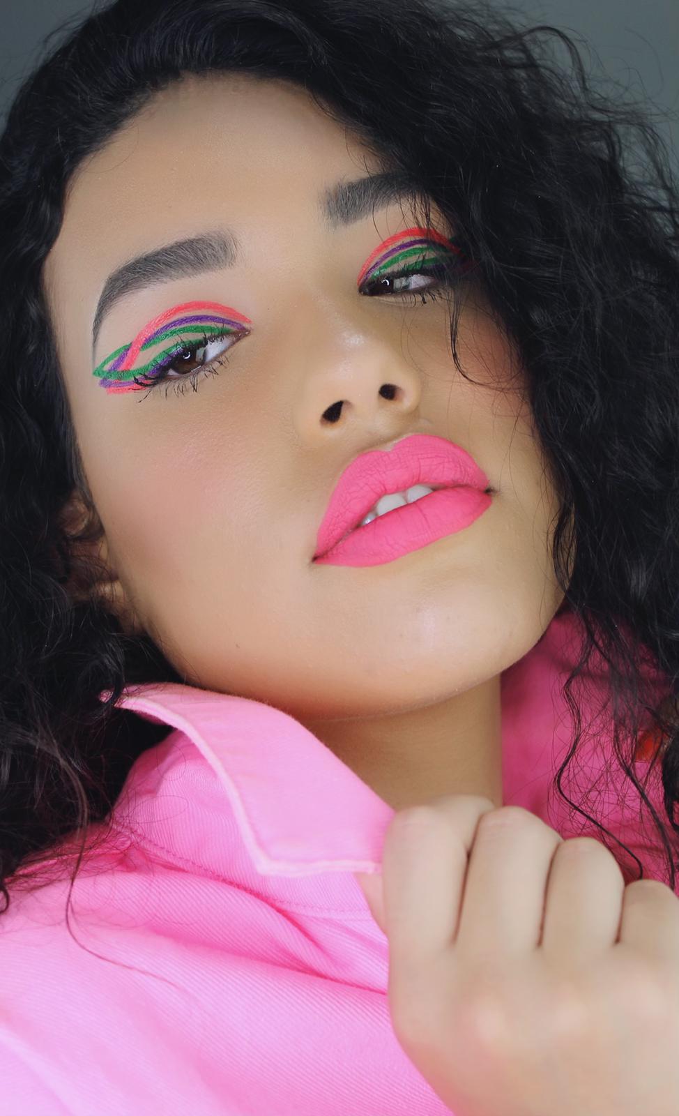 PREORDER SG So Edgy Deep eyeliner 01